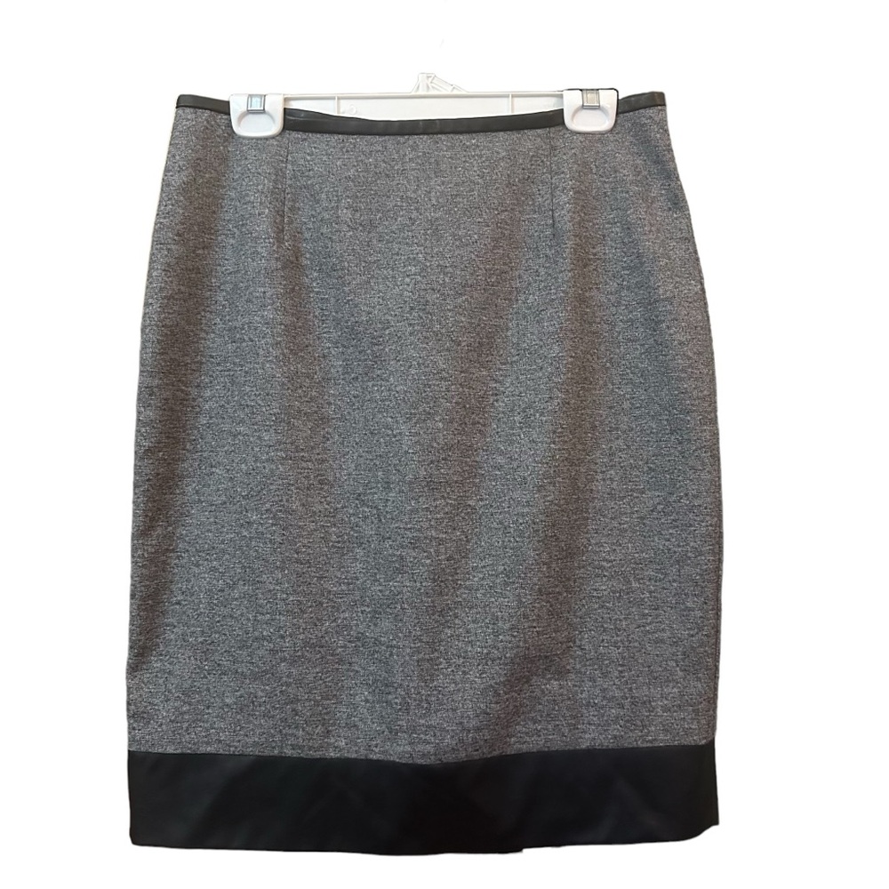 Marc New York Andrew Marc grey tweed skirt black faux leather trim size 10